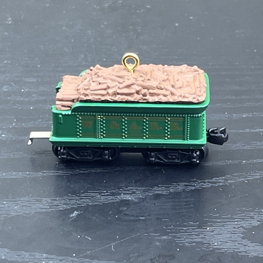 Hallmark Keepsake Lionel‎ The Tender General Steam Locomotive Ornament 2000 NIB